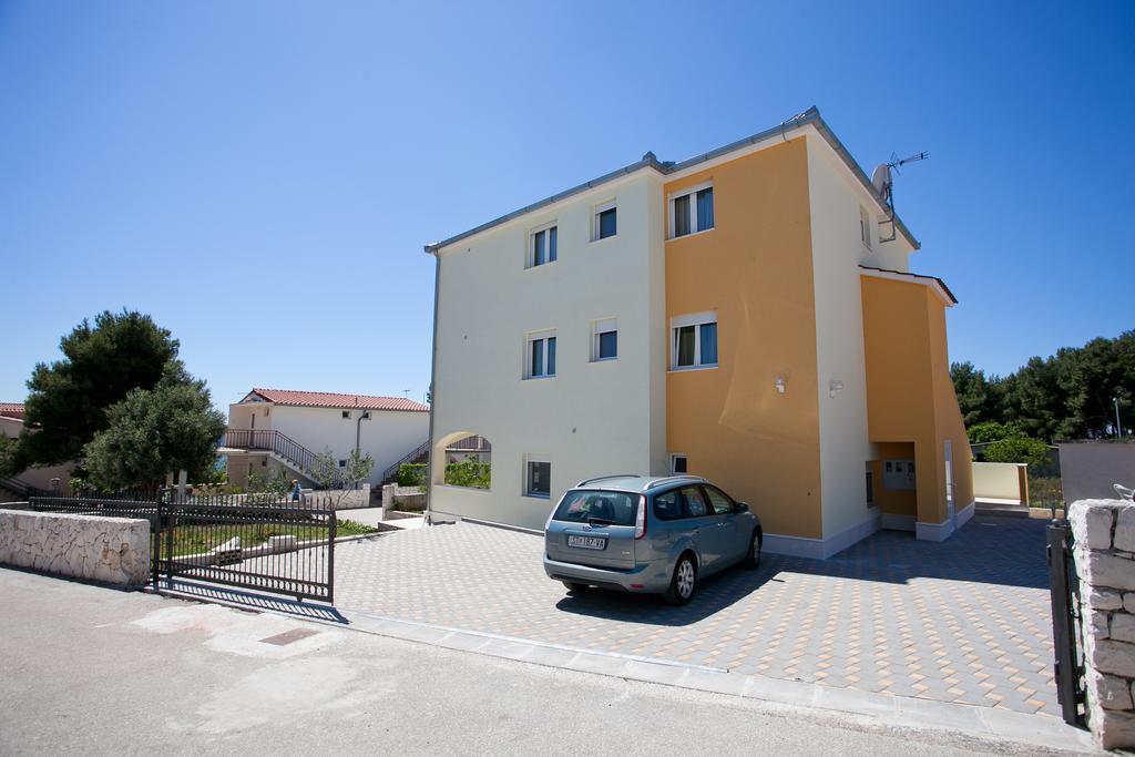 Apartments Medvid Trogir Exteriér fotografie